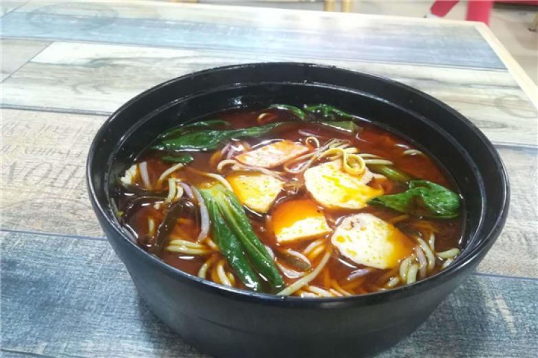 郑百味杂粮米线